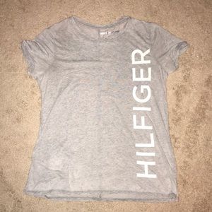 Tommy Hilfiger t shirt